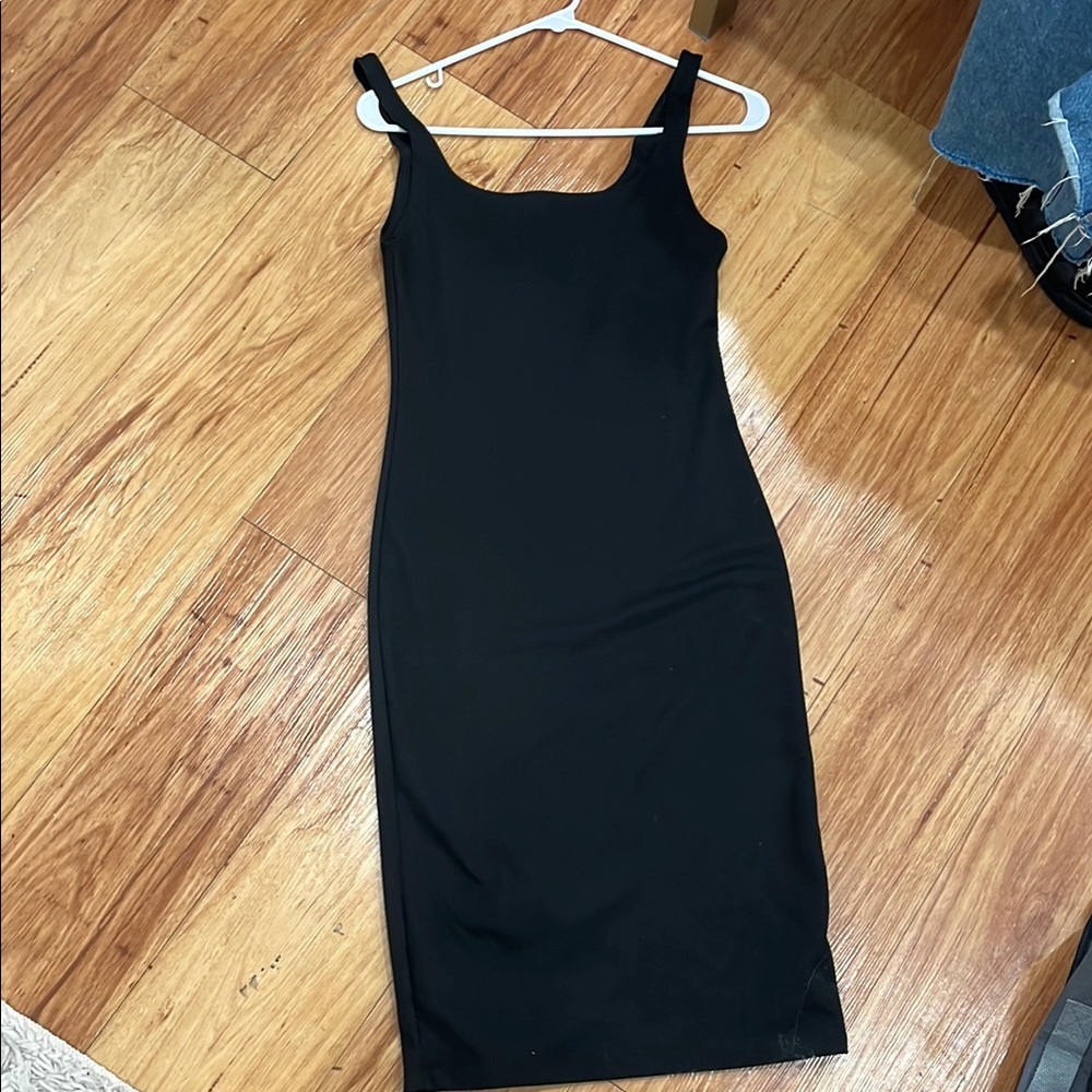 Elegant Black Sleeveless Zara Dress